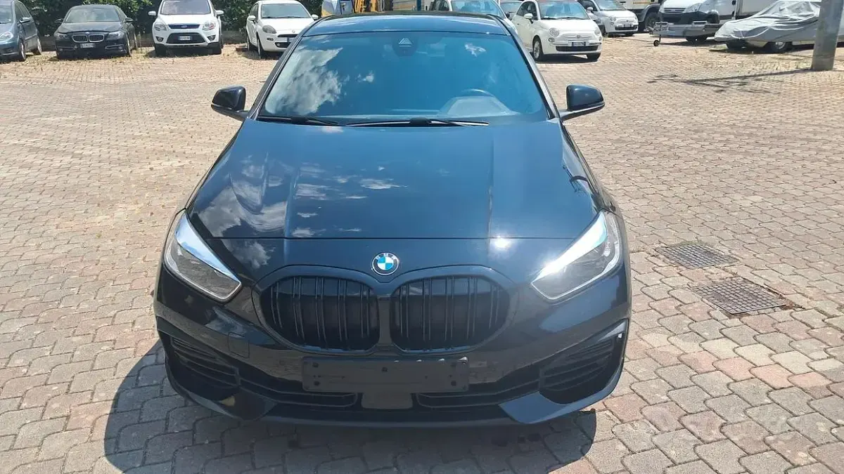 Usata BMW 116 Advantage 109 CV (80 kW) 2023 Nero Utilitaria