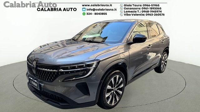 Usata Renault Austral Techno 160 CV (117 kW) 2023 Grigio SUV