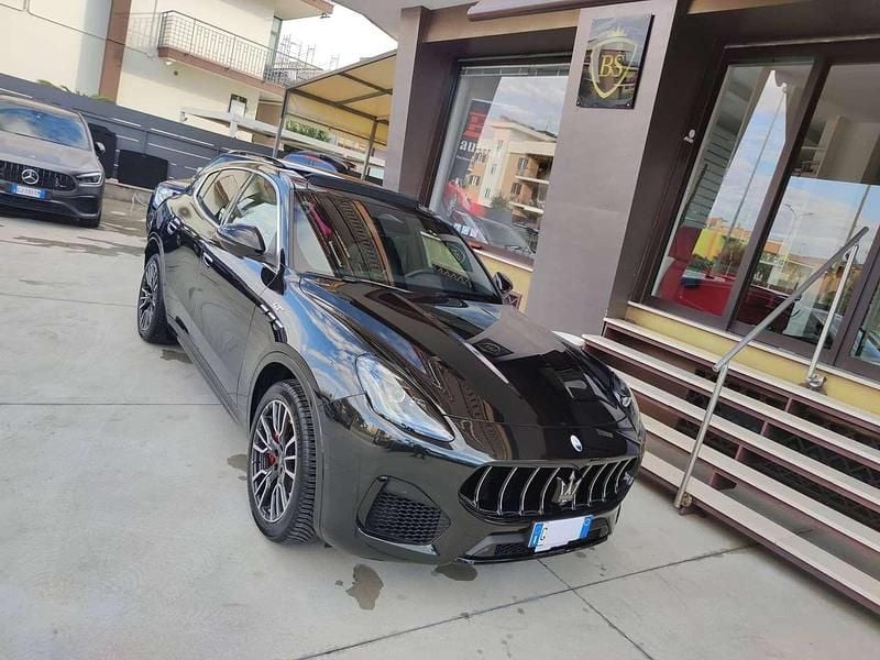 Nero Usata 2023 Maserati Grecale GT SUV | 57.990 € (Super prezzo) - Immagine 1/4