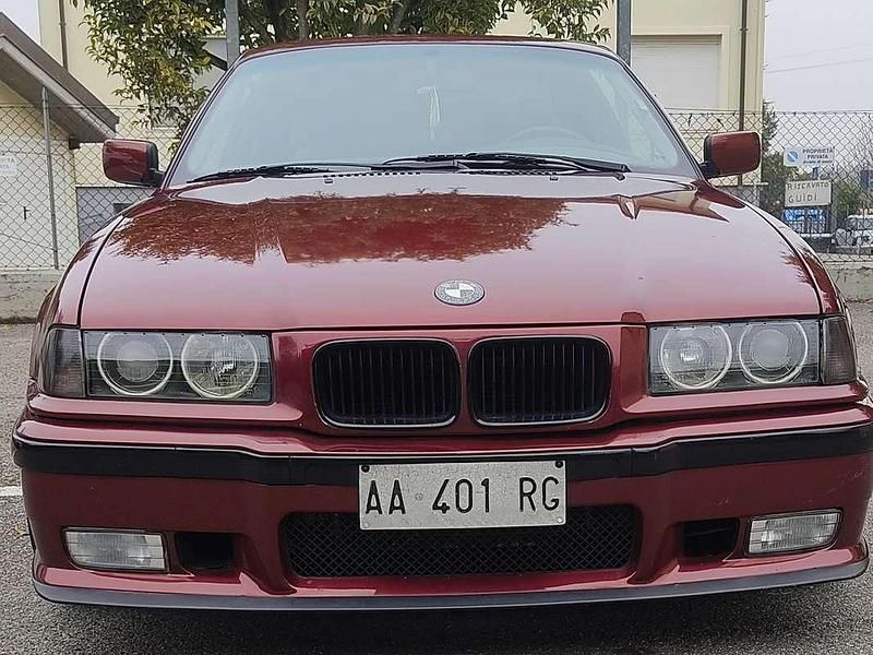 Usata BMW 325 192 CV (141 kW) 1994 Rosso Coupé