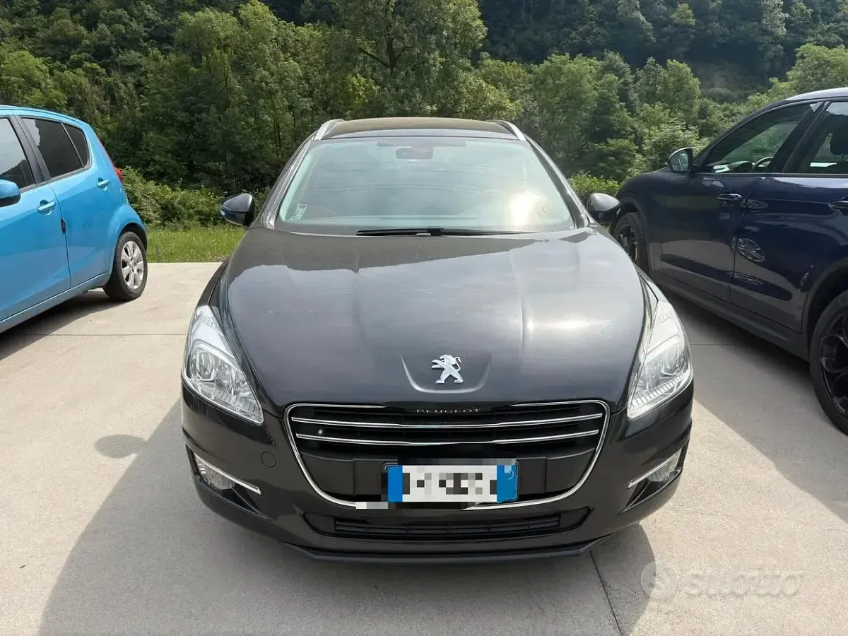 Usata Peugeot 508 Access 140 CV (102 kW) 2011 Nero Berlina