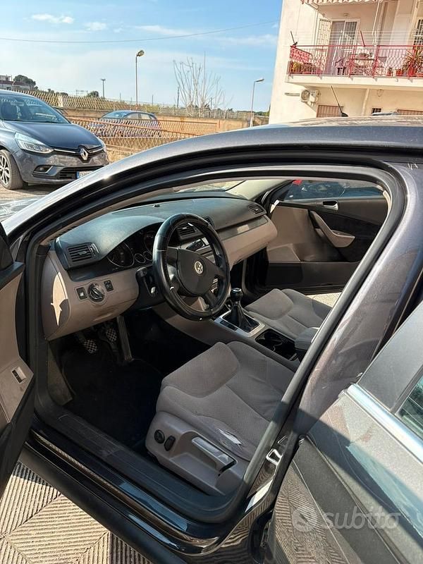 Usata VW Passat 2005 Nero Berlina