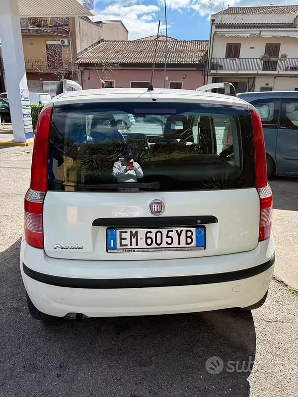 Usata Fiat Panda 69 CV (50 kW) 2012 Bianco Utilitaria