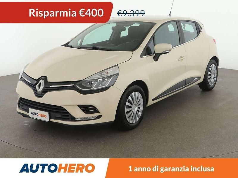 Beige Usata 2018 Renault Clio IV Zen Tre volumi | 8999 € (Buon prezzo) - Immagine 1/3