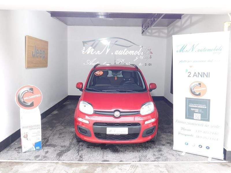 Usata Fiat Panda Lounge 69 CV (50 kW) 2015 Rosso Berlina