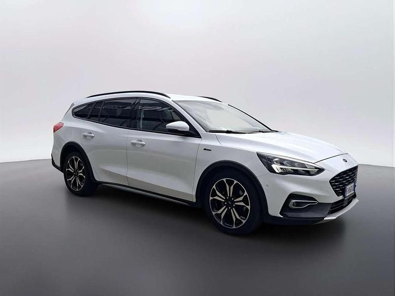 Usata Ford Focus Active 120 CV (88 kW) 2019 Bianco Station wagon
