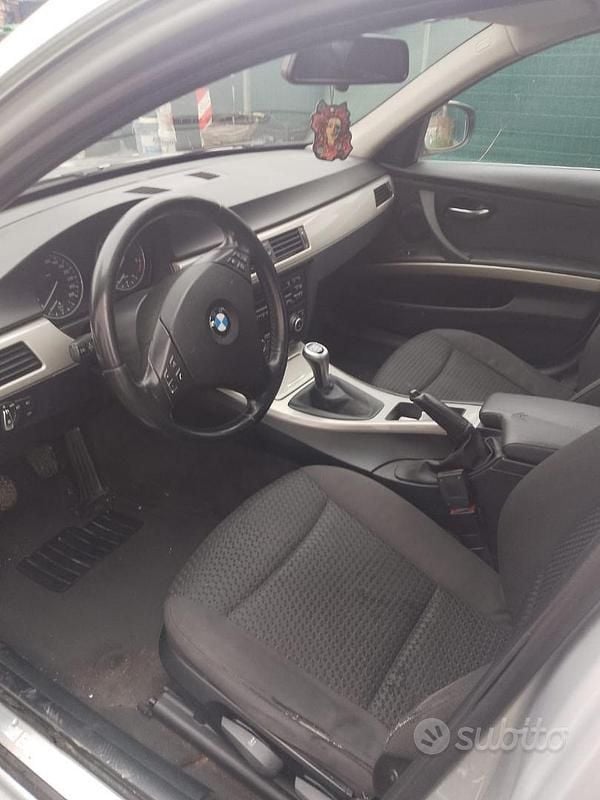 Usata BMW 320 M Sport 184 CV (135 kW) 2011 Grigio Berlina