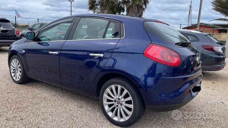 Usata Fiat Bravo Street 120 CV (88 kW) 2014 Blu Utilitaria