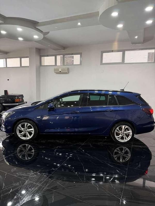 Usata Opel Astra GS Line 122 CV (89 kW) 2020 Blu Station wagon