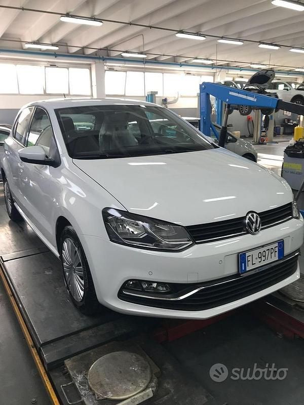 Usata VW Polo Comfortline 75 CV (55 kW) 2017 Berlina