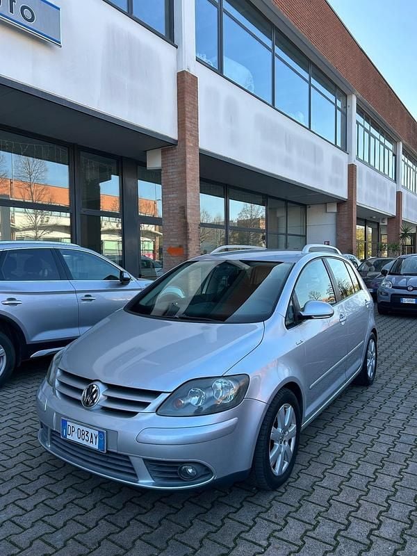 Grigio Usata 2008 VW Golf Plus Cross Sportline Monovolume | 2900 € (Buon prezzo) - Immagine 1/4