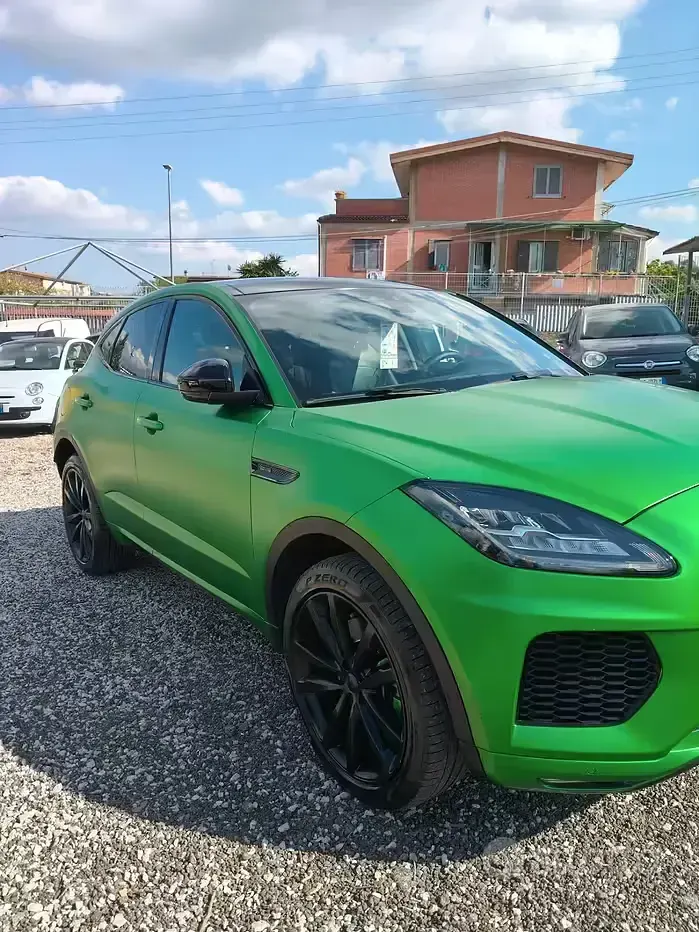 Usata Jaguar E-Pace R-Dynamic 163 CV (119 kW) 2021 Verde SUV