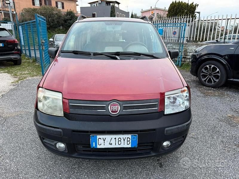 Usata Fiat Panda 60 CV (44 kW) 2005 Rosso Utilitaria