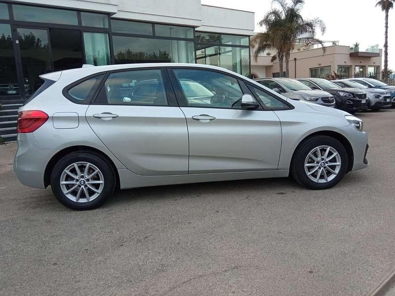 Usata BMW 216 Active Tourer Advantage 116 CV (85 kW) 2018 Argento Monovolume