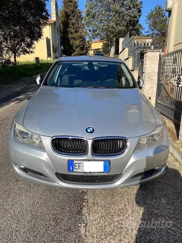 Usata BMW 318 2010 Grigio Station wagon