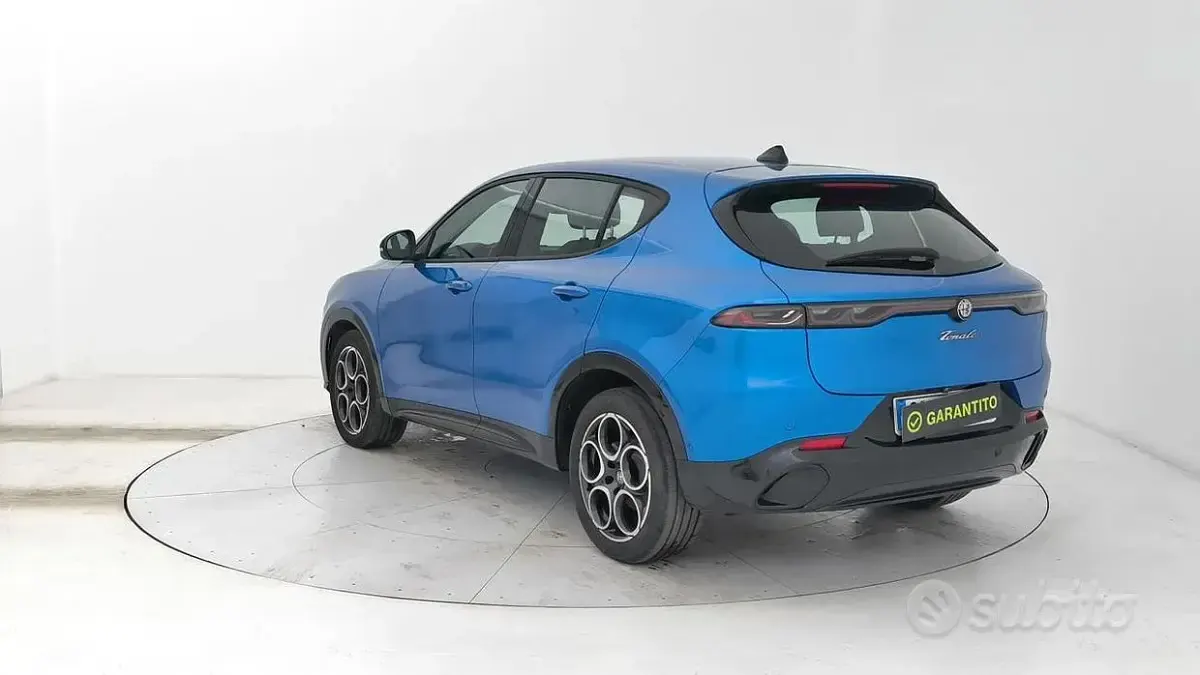 Usata Alfa Romeo Tonale Sprint 131 CV (96 kW) 2024 Blu SUV
