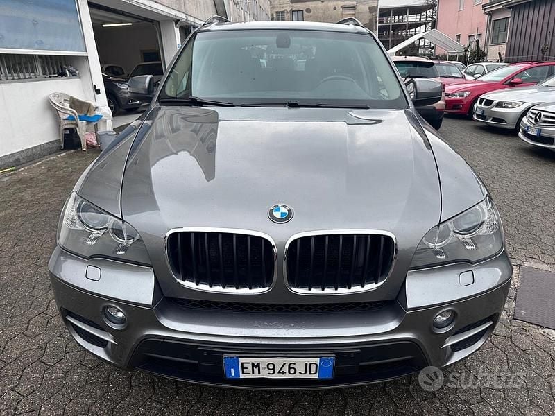Usata BMW X5 245 CV (180 kW) 2012 Grigio SUV