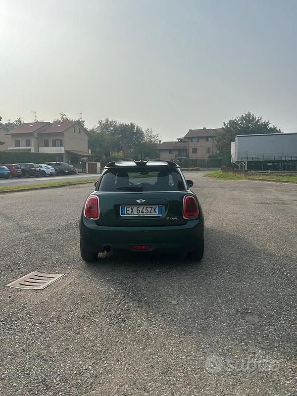 Usata Mini ONE 75 CV (55 kW) 2014 Verde Utilitaria