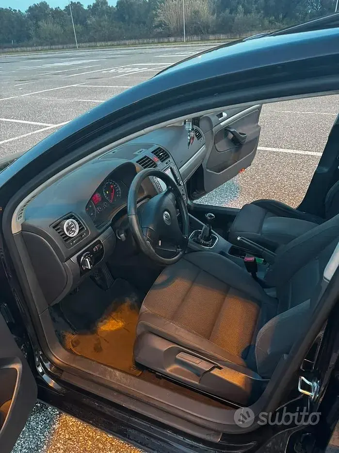 Usata VW Golf IV 140 CV (102 kW) 2006 Nero Berlina