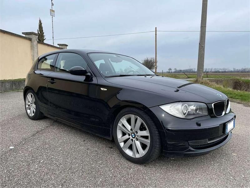 Usata BMW 118 Efficient Dynamics 143 CV (105 kW) 2007 Utilitaria