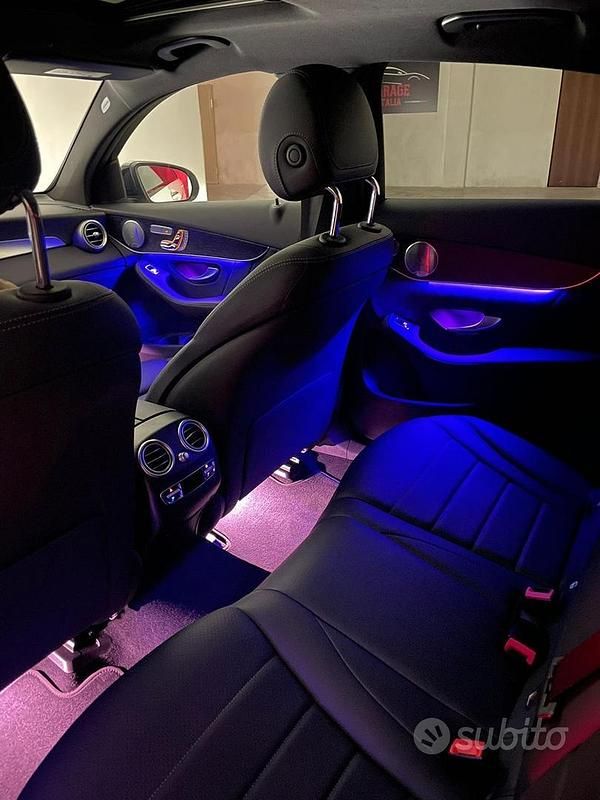 Usata Mercedes GLC300 Premium Plus 258 CV (189 kW) 2020 Bianco SUV