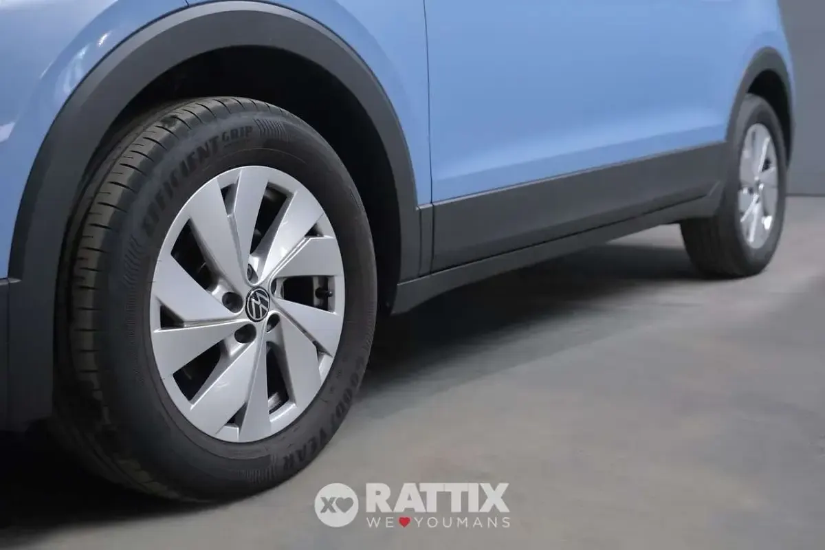 Usata VW T-Cross Life 95 CV (69 kW) 2024 Clear blue SUV