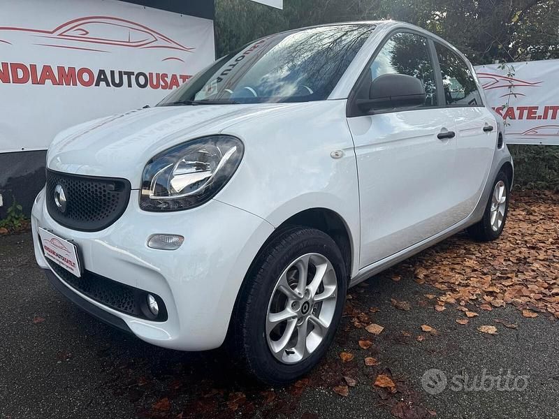 Usata Smart ForFour Prime 71 CV (52 kW) 2017 Bianco Utilitaria