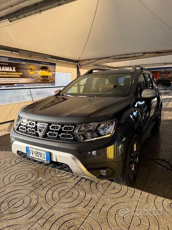 Grigio Usata 2019 Dacia Duster Comfort SUV | 12.500 € (Cara) - Immagine 1/4