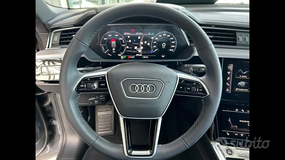 Usata Audi Q8 e-tron Advanced Plus 250 kW (340 CV) 2023 Grigio SUV