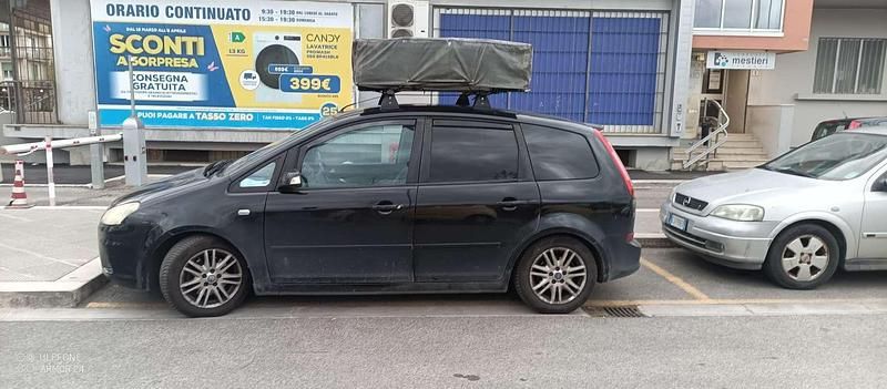 Usata Ford C-MAX Titanium 145 CV (106 kW) 2009 Monovolume