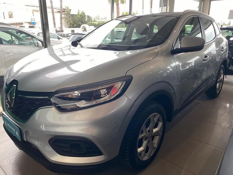 Argento Usata 2021 Renault Kadjar SUV | 17.490 € (Buon prezzo) - Immagine 1/4