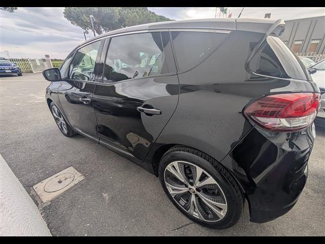 Usata Renault Scénic IV Intens 110 CV (80 kW) 2018 Nero Monovolume