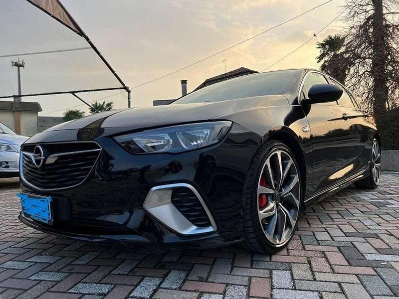 Usata Opel Insignia 209 CV (153 kW) 2019 Nero Berlina