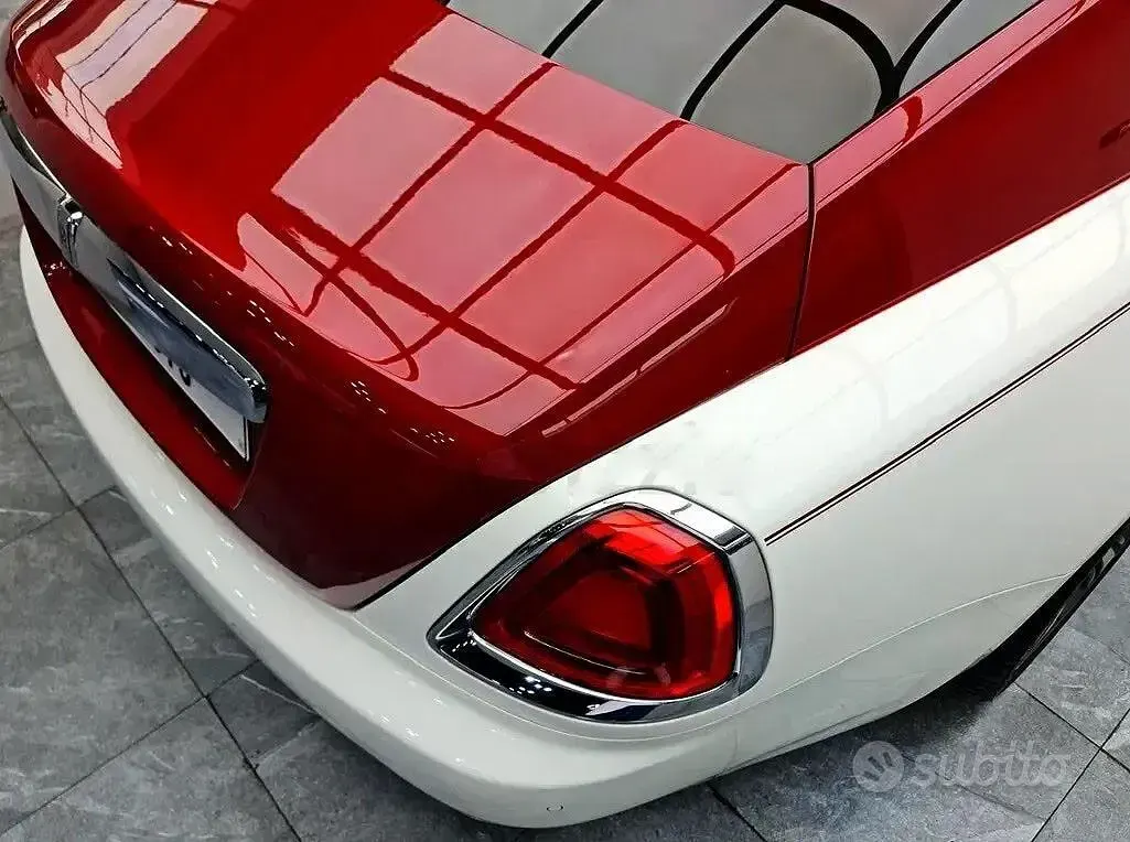 Usata Rolls Royce Wraith 632 CV (464 kW) 2015 Bianco Coupé