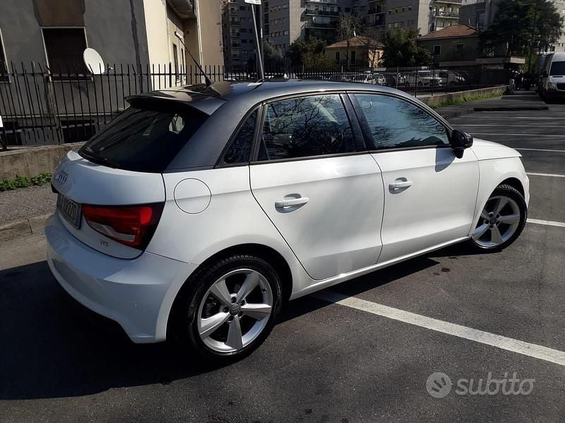 Usata Audi A1 Sportback 116 CV (85 kW) 2015 Bianco Utilitaria