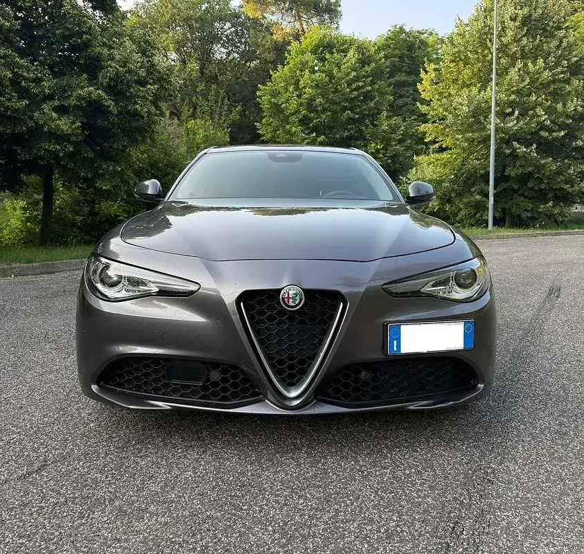 Usata Alfa Romeo Giulia Executive 190 CV (139 kW) 2019 Berlina