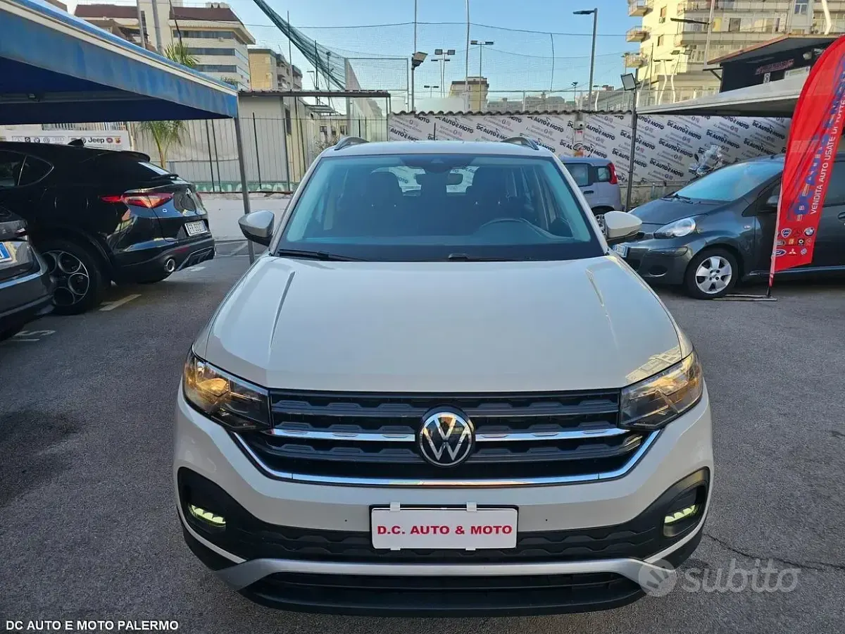 Usata VW T-Cross Advance 110 CV (80 kW) 2023 Nero SUV