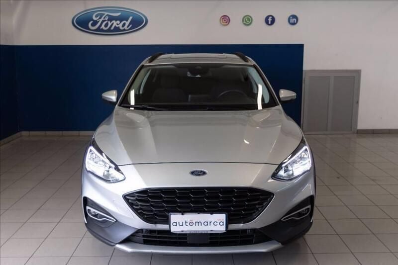 Usata Ford Focus Active 125 CV (91 kW) 2022 Argento metallizzato SUV