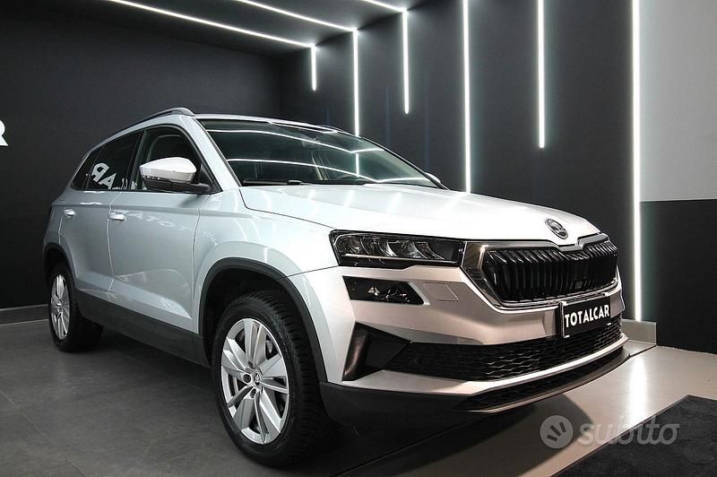 Usata Skoda Karoq 116 CV (85 kW) 2024 Grigio SUV