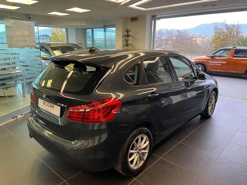 Usata BMW 216 Advantage 116 CV (85 kW) 2018 Grigio Station wagon