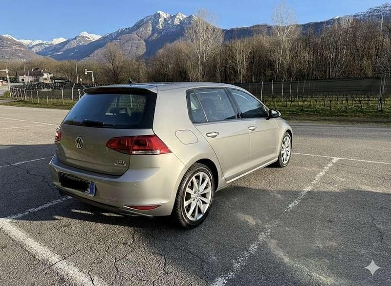 Usata VW Golf VII Highline 110 CV (80 kW) 2015 Grigio Berlina