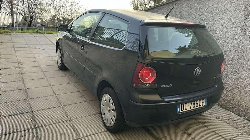 Usata VW Polo Comfortline 64 CV (47 kW) 2006 Nero Berlina
