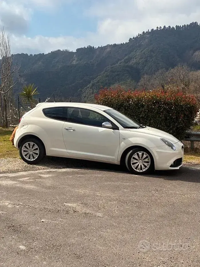 Usata Alfa Romeo MiTo 90 CV (66 kW) 2018 Bianco Utilitaria