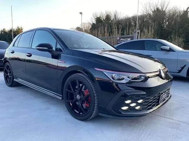 Gebraucht VW Golf VIII GTI 245 PS (180 kW) 2024 Schwarz