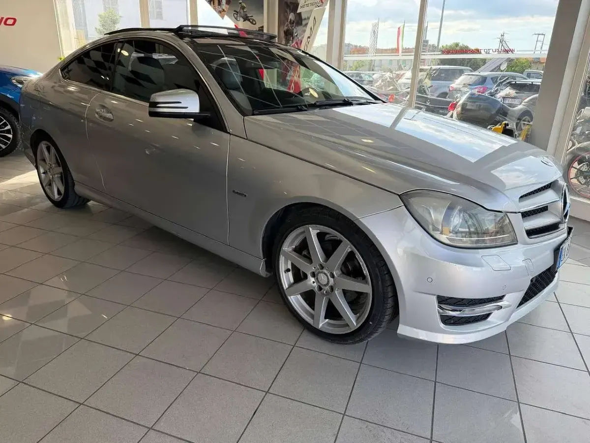 Usata Mercedes C220 Executive 170 CV (125 kW) 2012 Argento Coupé