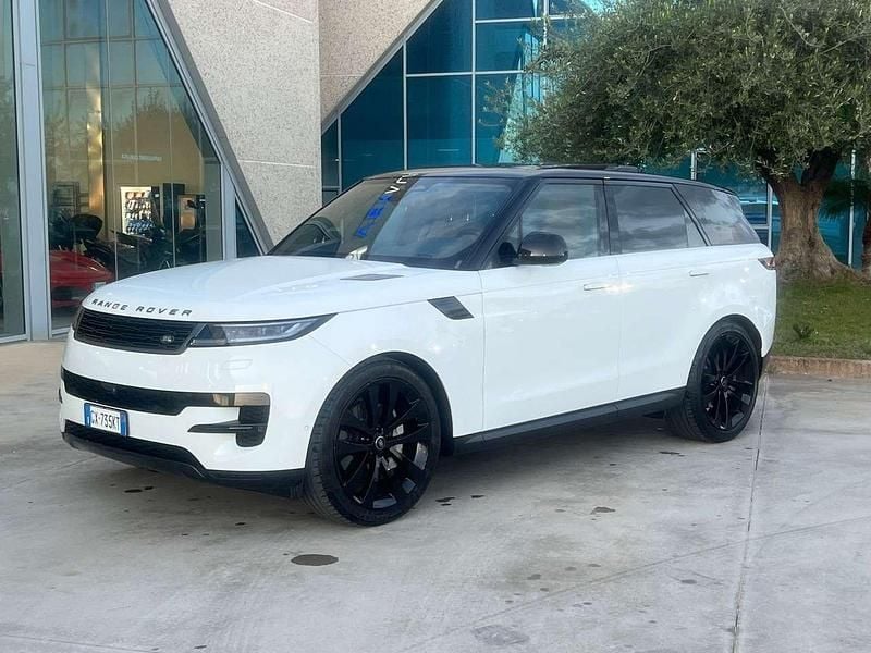 Bianco Usata 2023 Land Rover Range Rover Sport SE SUV | 82.000 € (Ottimo prezzo) - Immagine 1/4