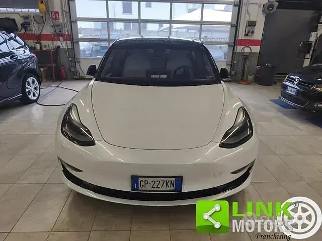 Usata Tesla Model 3 152 kW (208 CV) 2023 Bianco Berlina