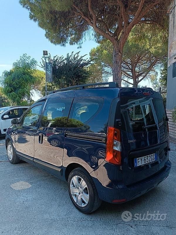 Usata Dacia Dokker 2019 Blu Monovolume