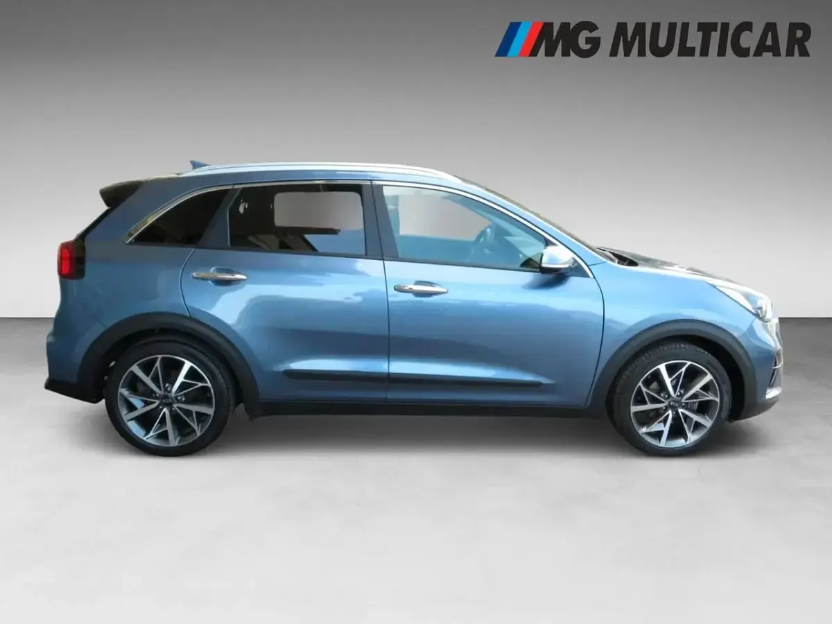 Usata Kia Niro Style 105 CV (77 kW) 2021 Blu SUV