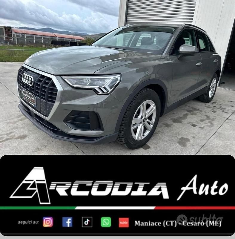 Usata Audi Q3 149 CV (109 kW) 2023 Grigio SUV